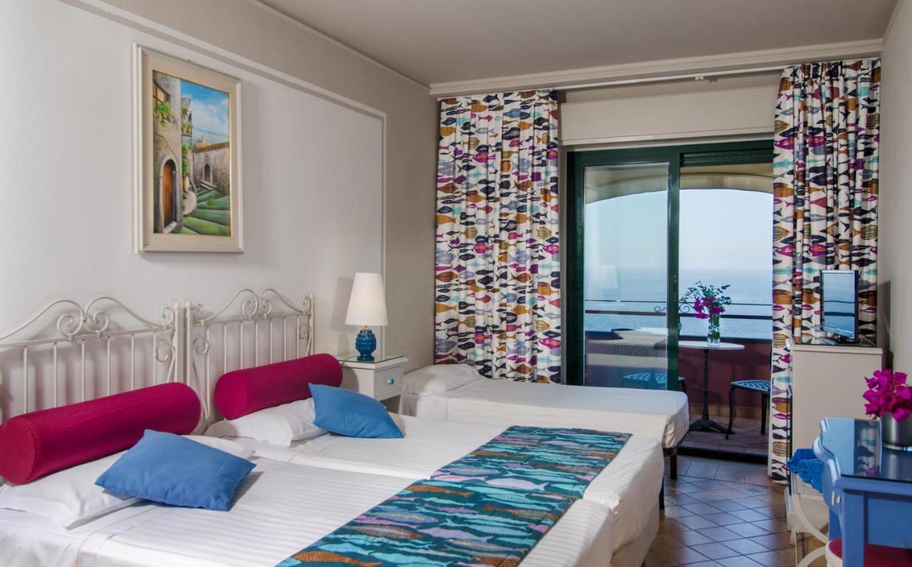 Baia Taormina Hotels & Spa Форца-д'Агро Экстерьер фото