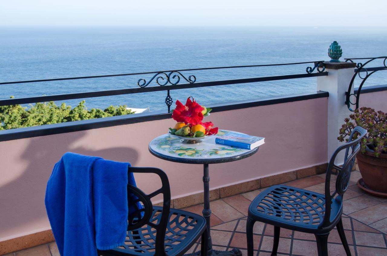 Baia Taormina Hotels & Spa Форца-д'Агро Экстерьер фото