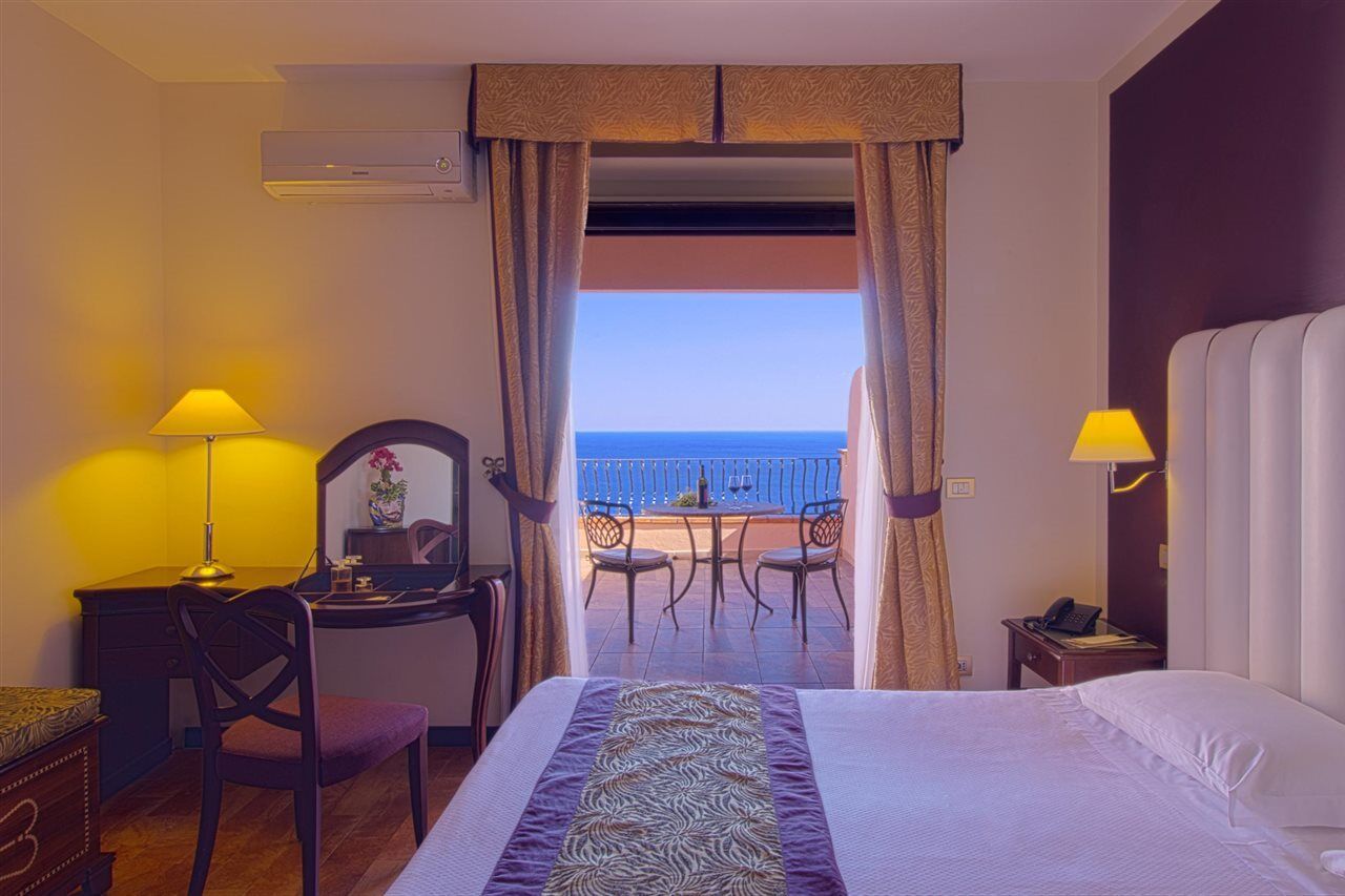 Baia Taormina Hotels & Spa Форца-д'Агро Экстерьер фото